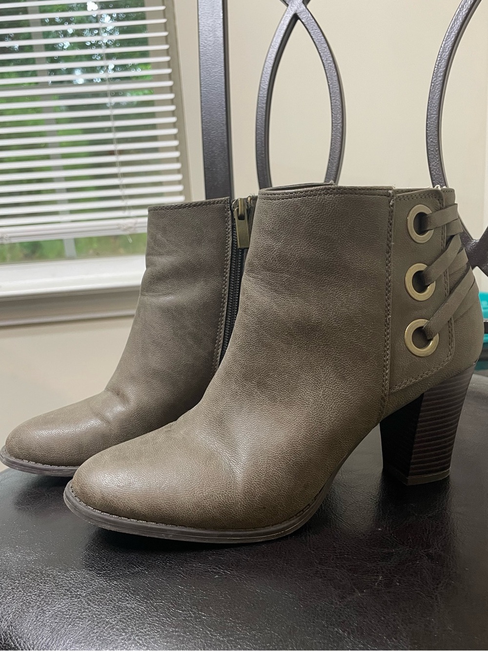 Women’s Brown/Tan/Grey Heeled Booties with Cross Tie Detail Embellishment Size 8